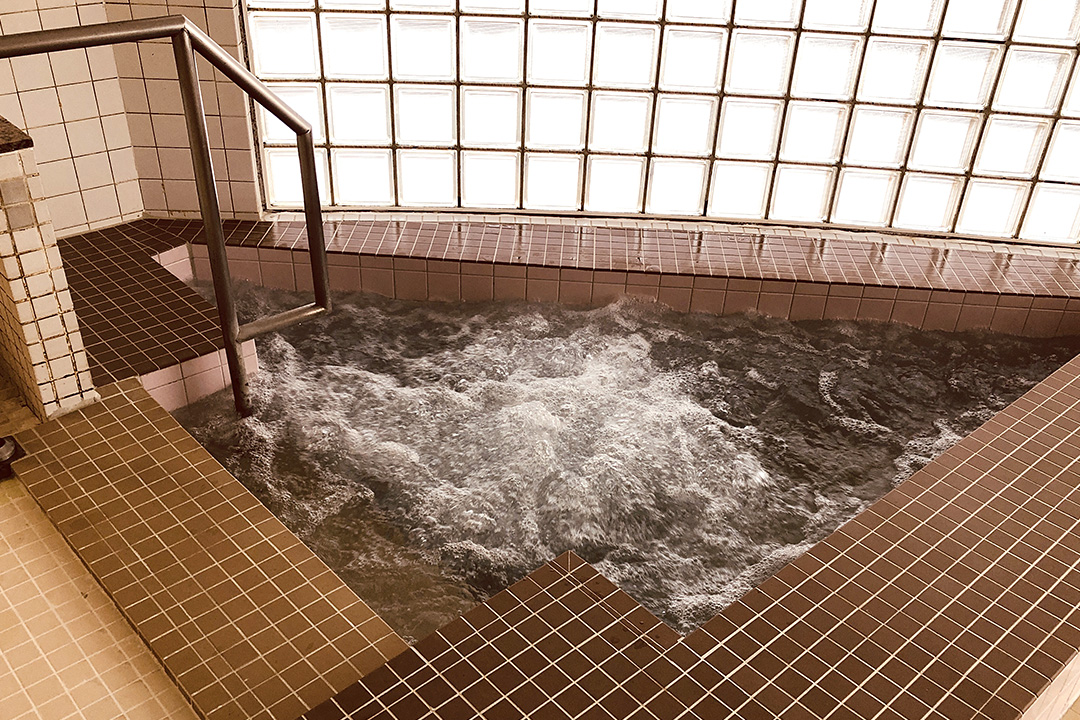 しらかみの湯 | ブナの里 白神館【公式】 | 白神山地・弘前観光に最適なホテル